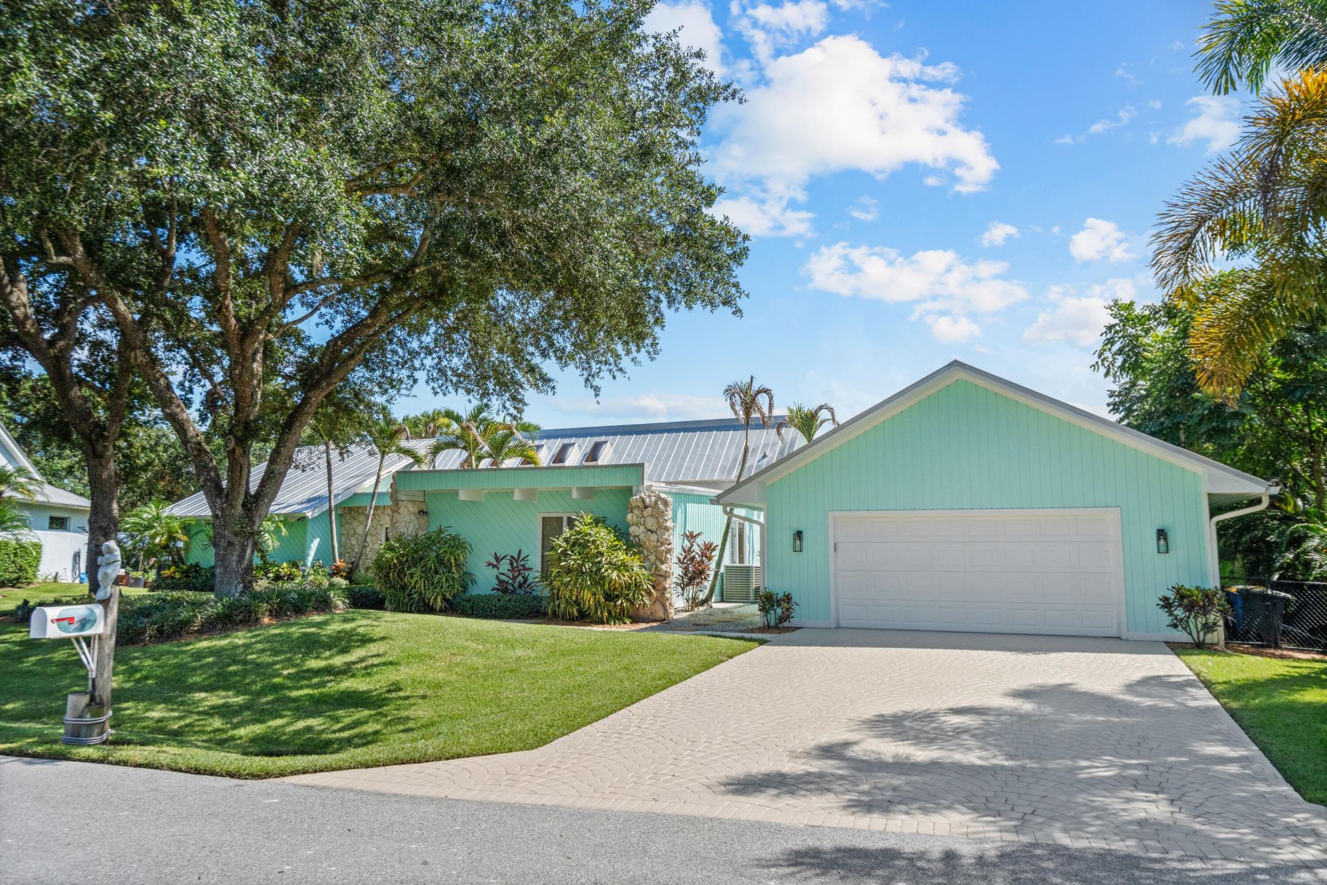 220 SW Willow Lake Trail, Stuart, FL 34997 Photo