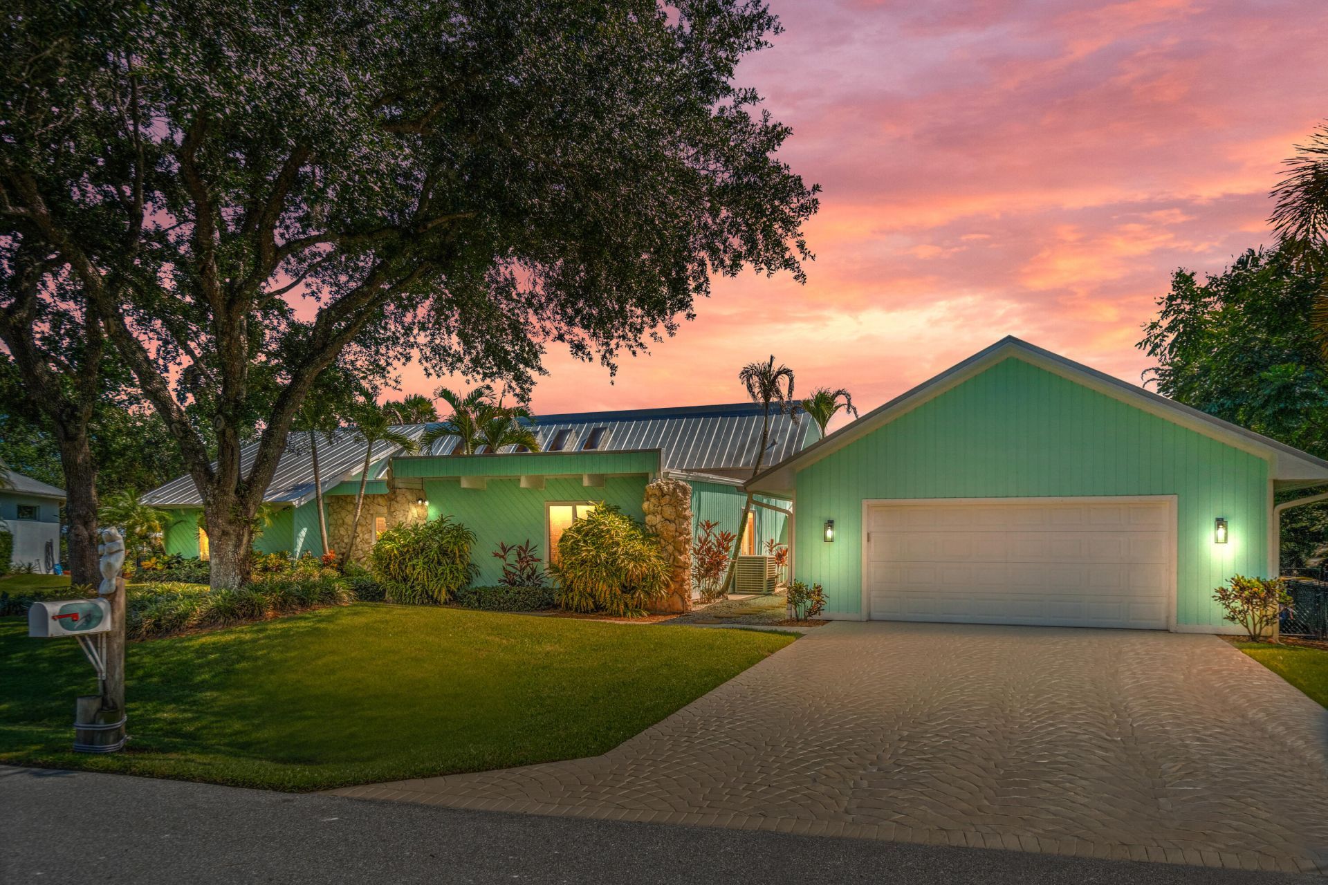 220 SW Willow Lake Trail, Stuart, FL 34997 Photo