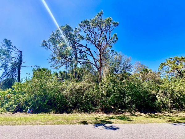 12142 Joyner Avenue, Port Charlotte, FL 33953