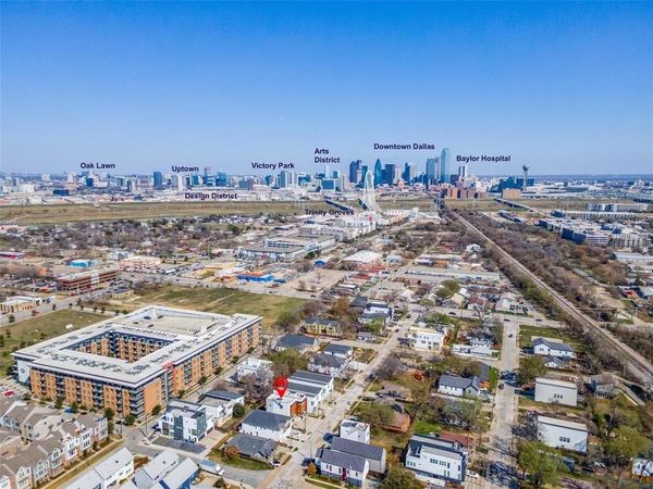 929 Bayonne Street, Dallas, TX 75212