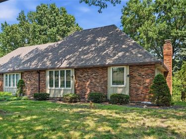1308 NW 6th Street, Blue Springs, MO 64014