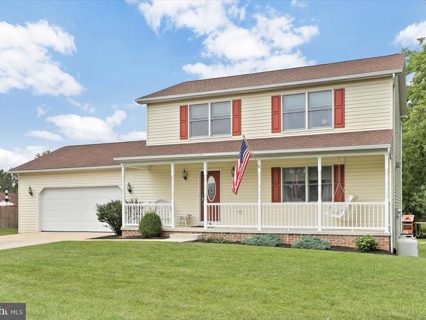 643 Elliott Drive, Lewisberry, PA 17339 Main Photo