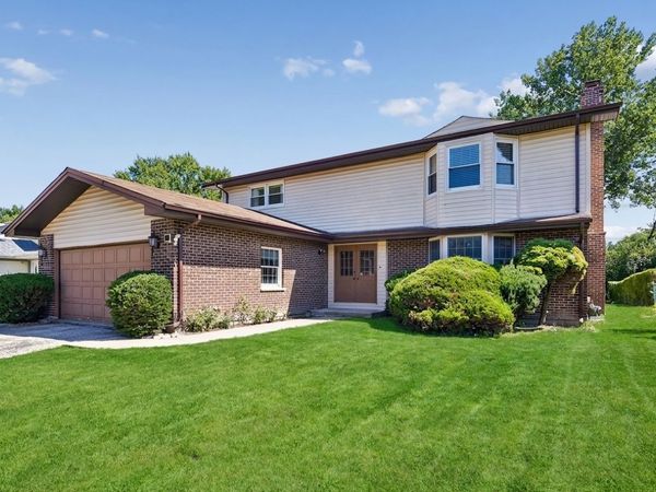 3701 Keenan Lane, Glenview, IL 60026