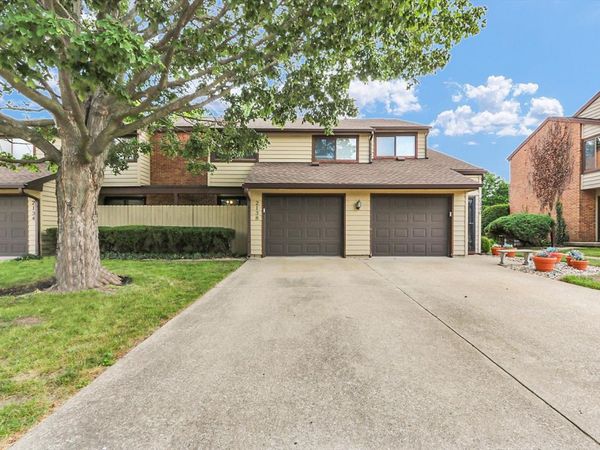 2138 Harbortown Circle , Unit 2138, Champaign, IL 61821