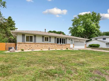 2033 Bluestone Lane, Eagan, MN 55122