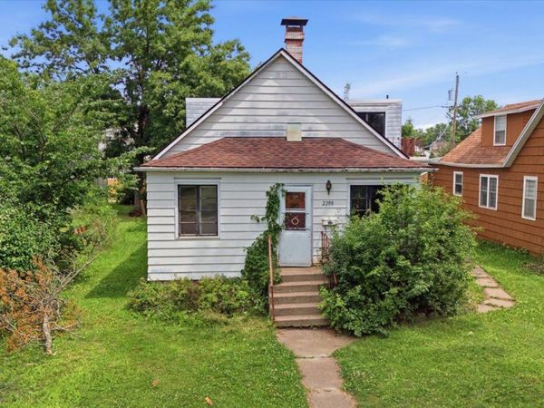 2208 4th Avenue W, Hibbing, MN 55746