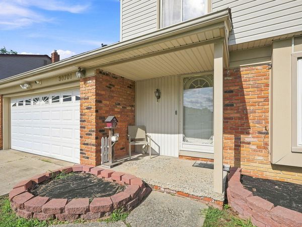 30701 Ventura Street, Southfield, MI 48076