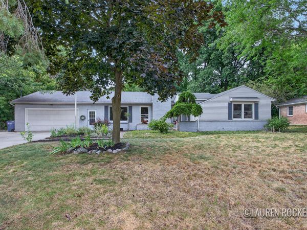 3121 Baker Park Drive SE, Grand Rapids, MI 49508