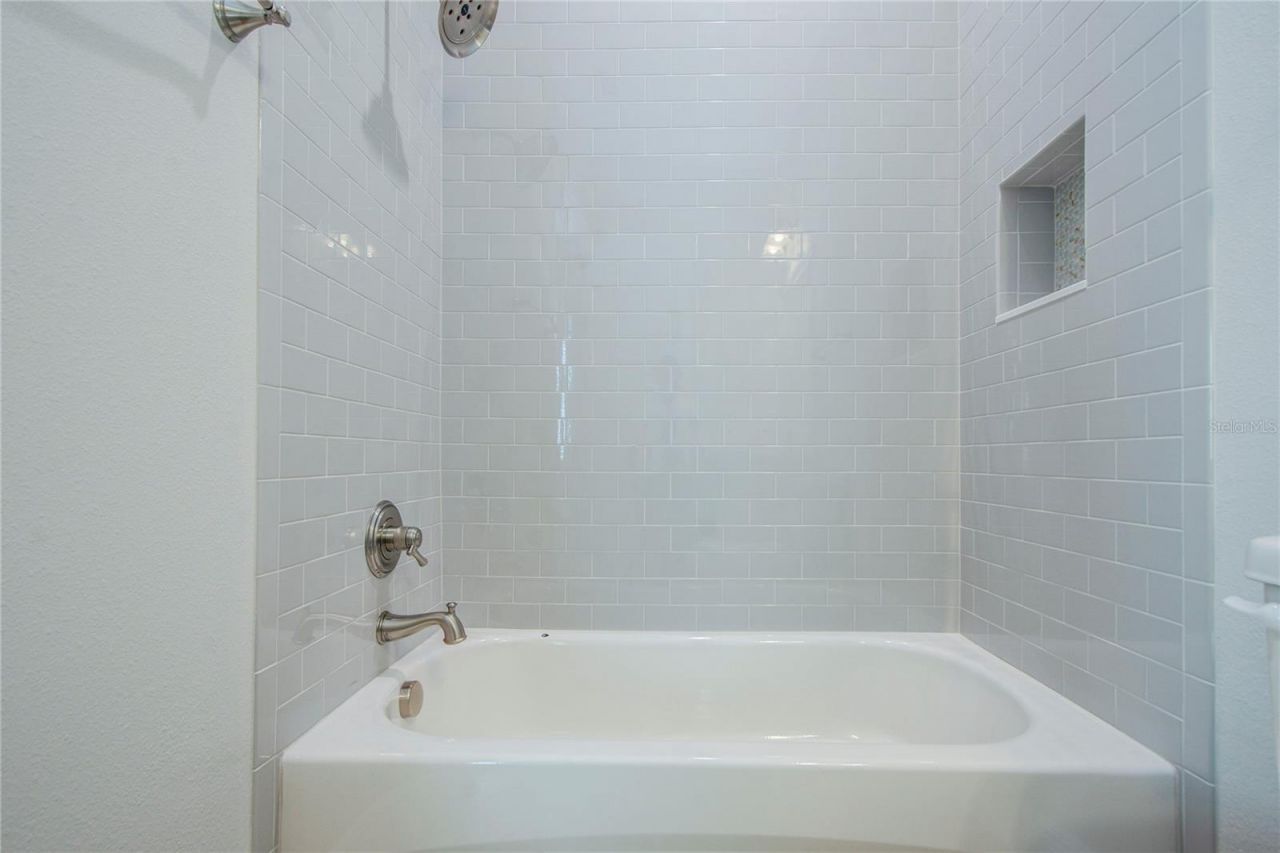 855 39th Avenue N, Saint Petersburg, FL 33703 Photo