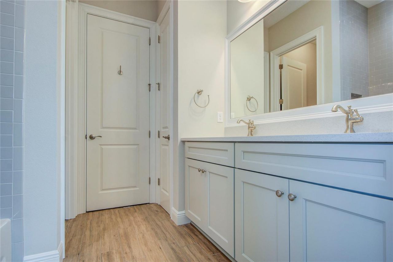 855 39th Avenue N, Saint Petersburg, FL 33703 Photo