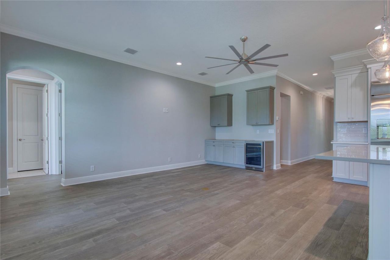 855 39th Avenue N, Saint Petersburg, FL 33703 Photo
