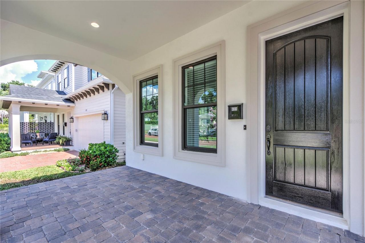 855 39th Avenue N, Saint Petersburg, FL 33703 Photo