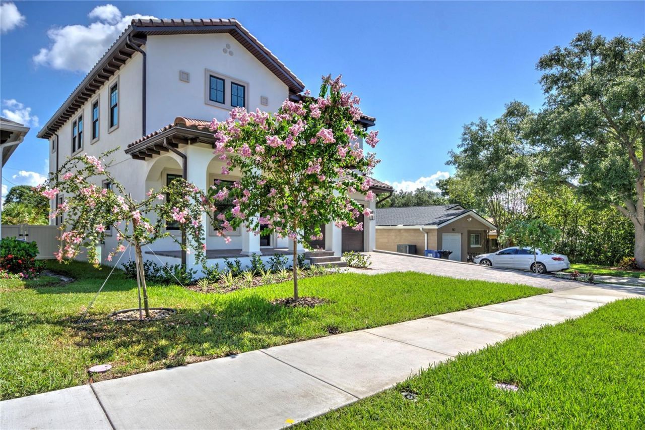 855 39th Avenue N, Saint Petersburg, FL 33703 Photo