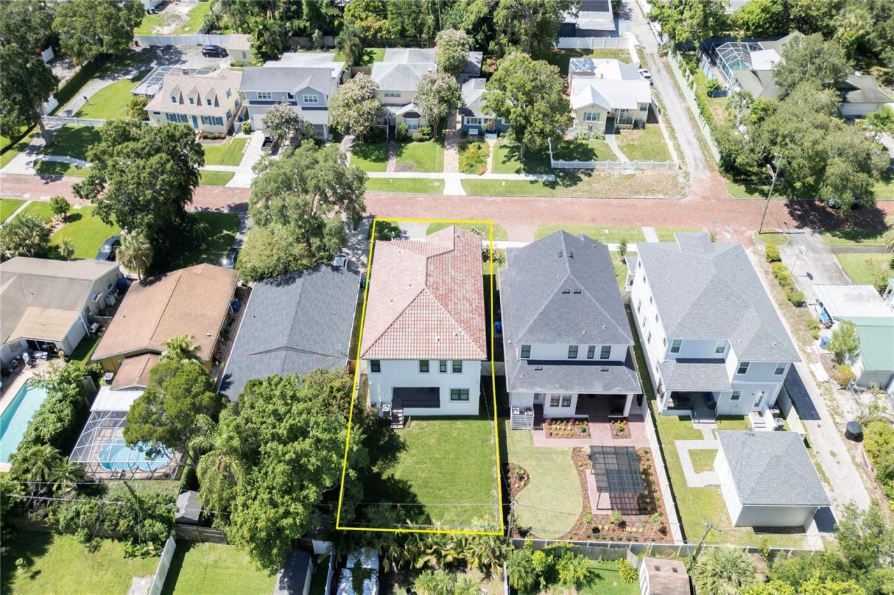 855 39th Avenue N, Saint Petersburg, FL 33703 Photo