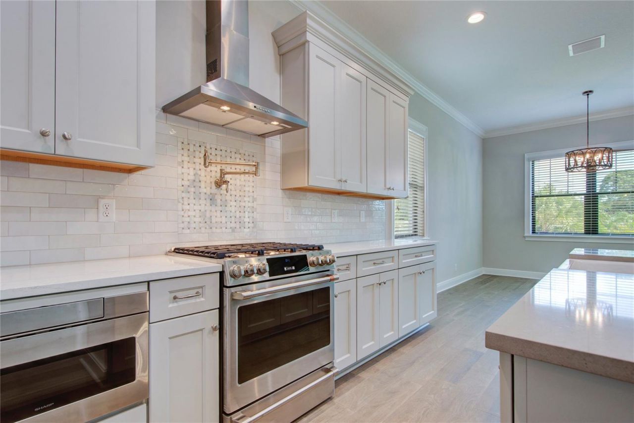 855 39th Avenue N, Saint Petersburg, FL 33703 Photo
