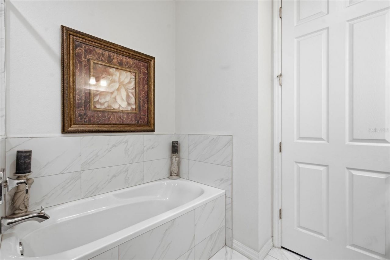 1934 Lake Ridge Boulevard, Clearwater, FL 33763 Photo