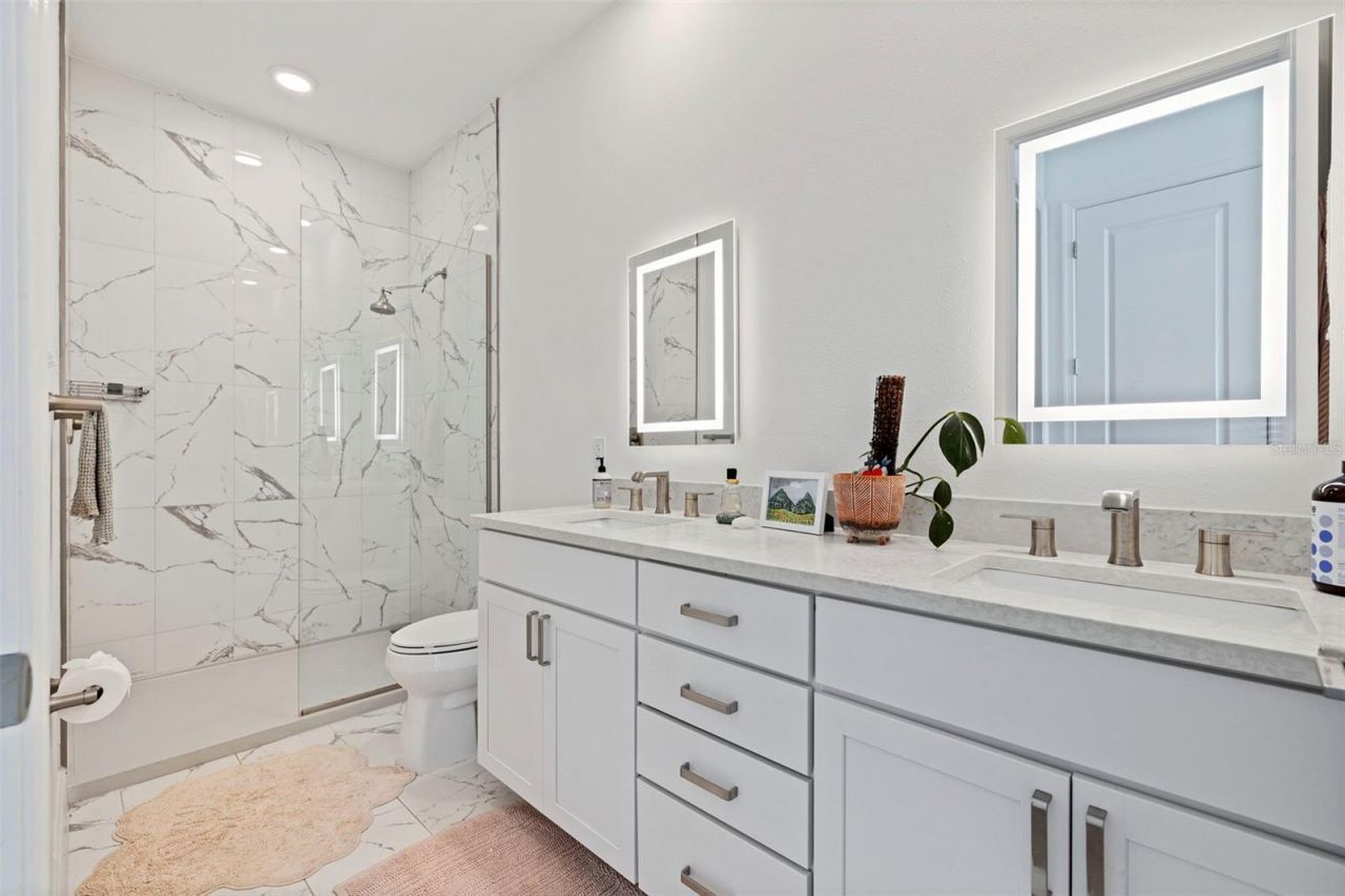 644 3rd Avenue S, Unit 403, Saint Petersburg, FL 33701 Photo