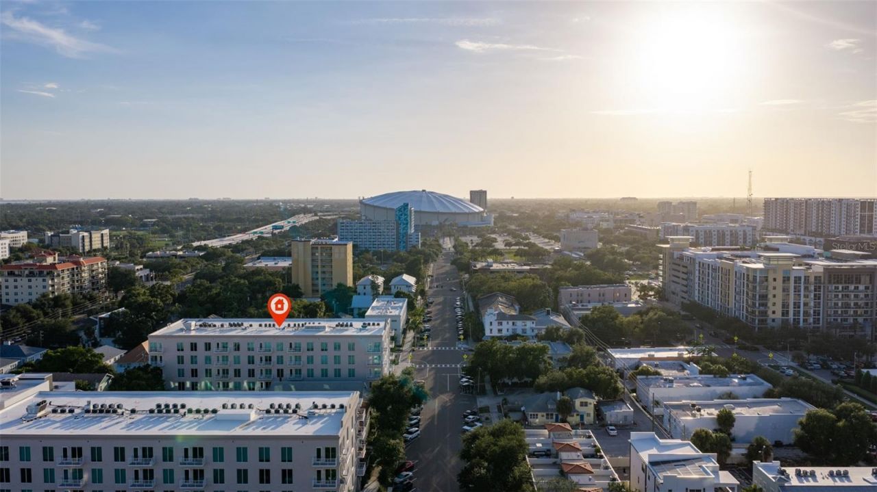 644 3rd Avenue S, Unit 403, Saint Petersburg, FL 33701 Photo
