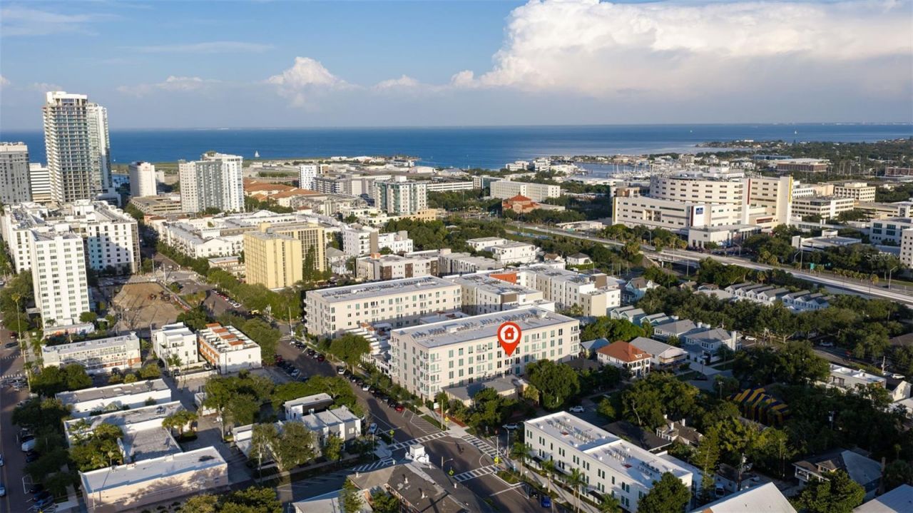 644 3rd Avenue S, Unit 403, Saint Petersburg, FL 33701 Photo