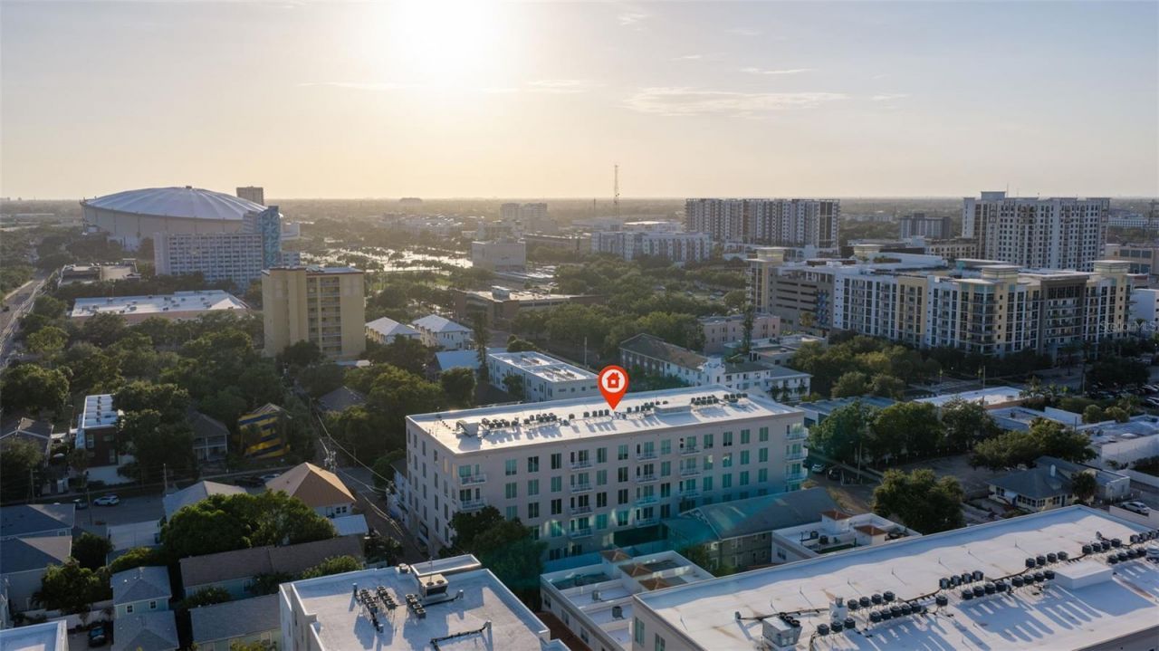 644 3rd Avenue S, Unit 403, Saint Petersburg, FL 33701 Photo