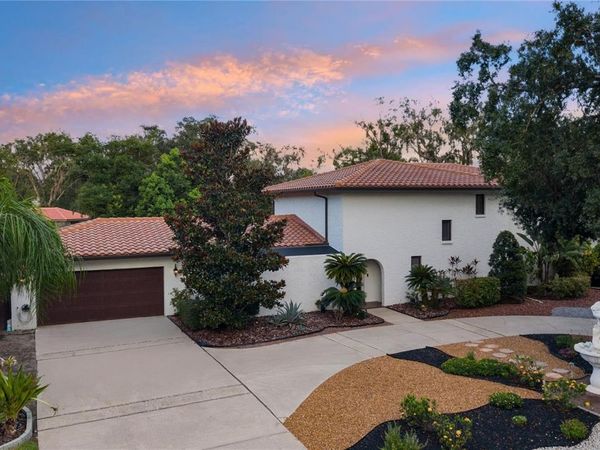 403 WEEBURN ROAD , TEMPLE TERRACE, FL 33617