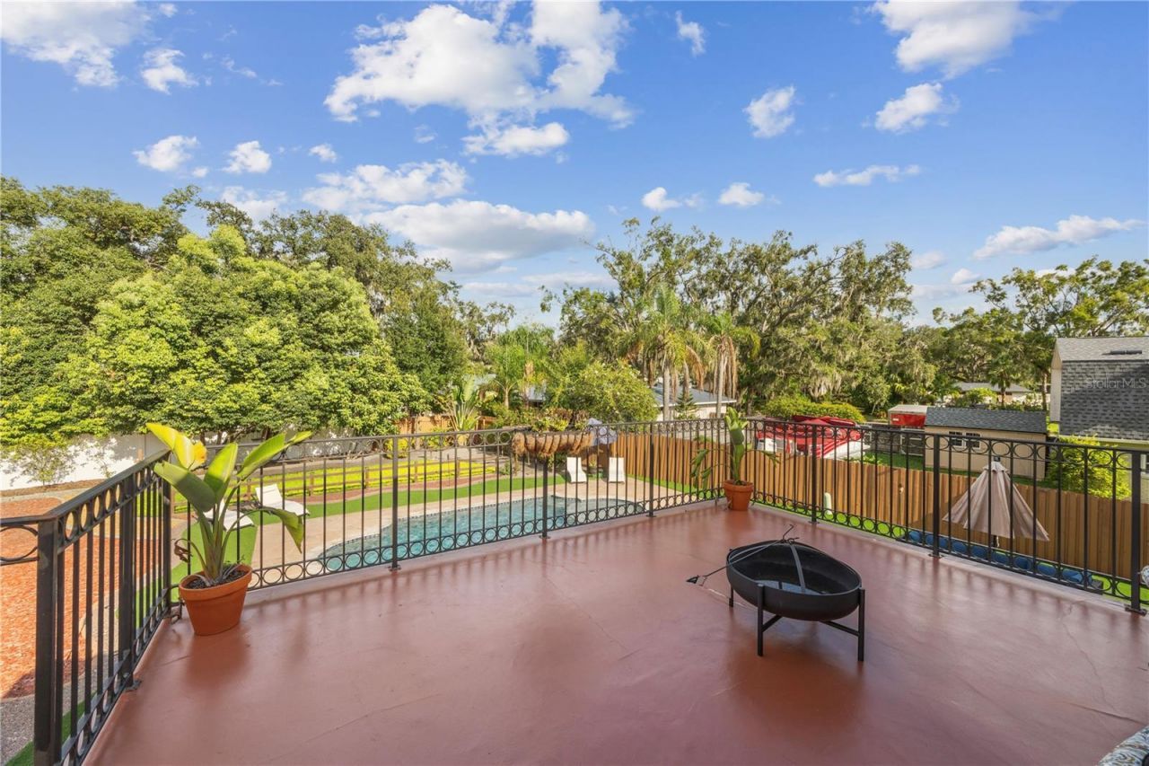 403 Weeburn Road, Temple Terrace, FL 33617 Photo