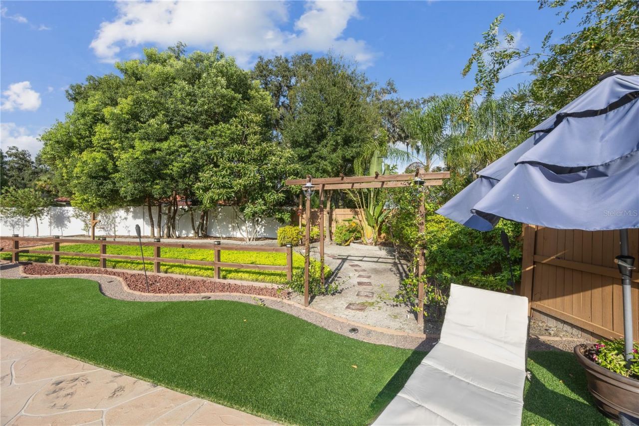 403 Weeburn Road, Temple Terrace, FL 33617 Photo