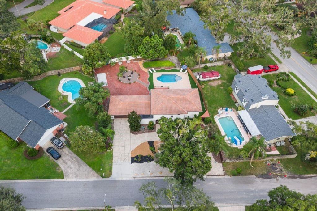 403 Weeburn Road, Temple Terrace, FL 33617 Photo