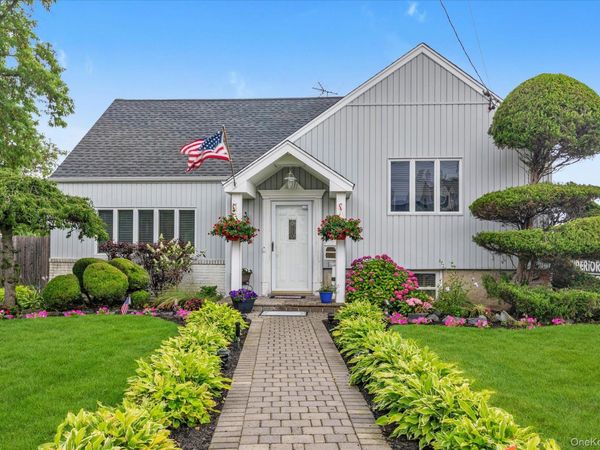 2631 Fox Road, Baldwin, NY 11510