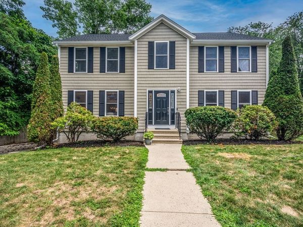 11 Williams Cir, Winchester, MA 01890