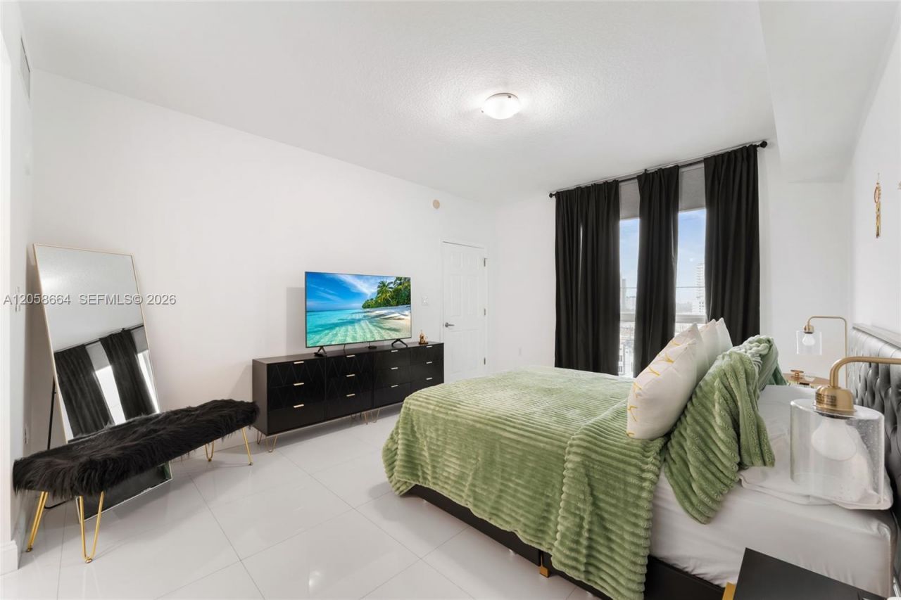 140 S Dixie Hwy , Unit 725, Hollywood, FL 33020 Photo