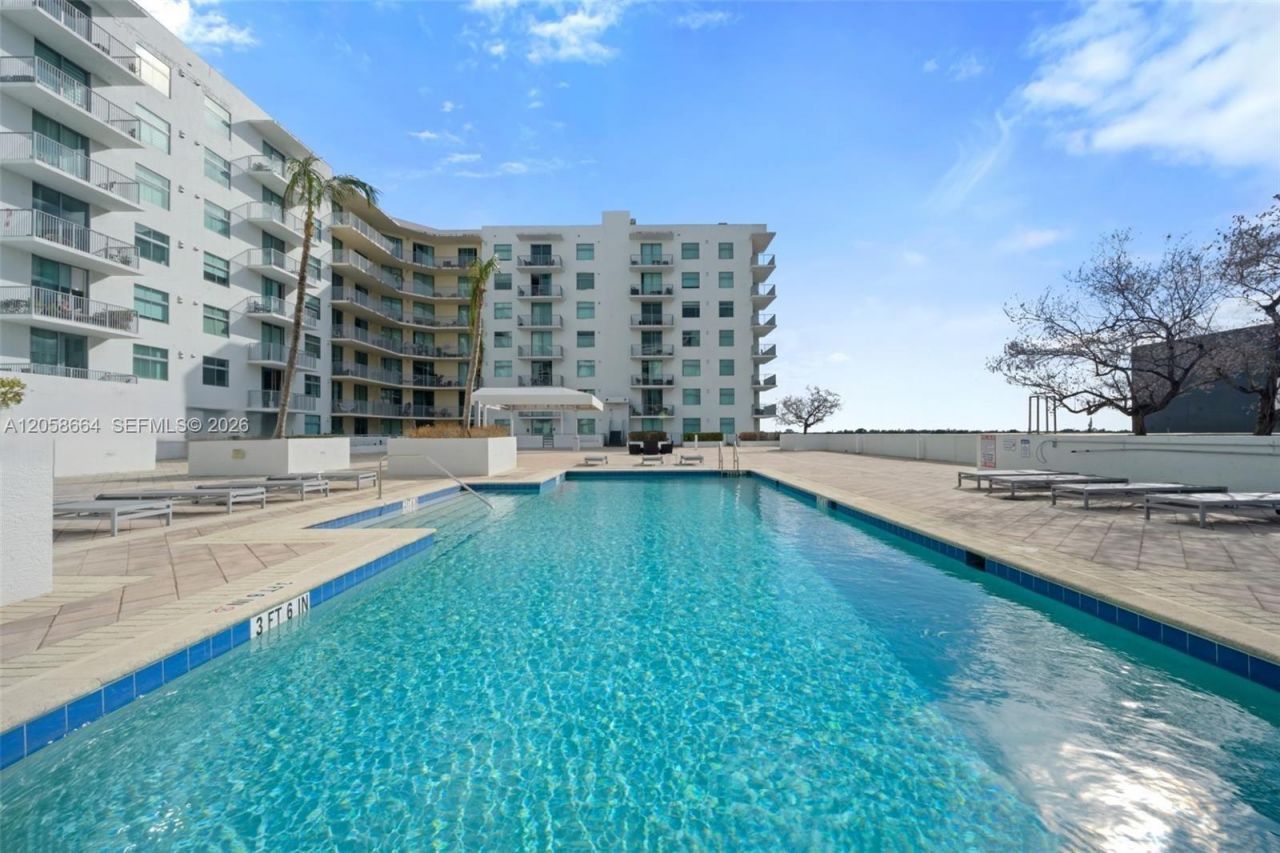 140 S Dixie Hwy , Unit 725, Hollywood, FL 33020 Photo