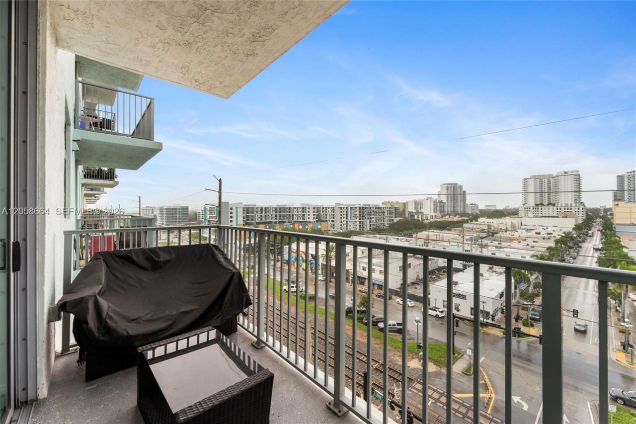 140 S Dixie Hwy , Unit 725, Hollywood, FL 33020 Photo