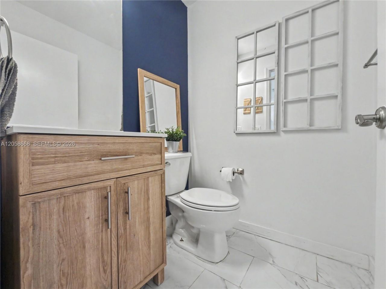10573 SW 6th St, Unit 1206, Pembroke Pines, FL 33025 Photo