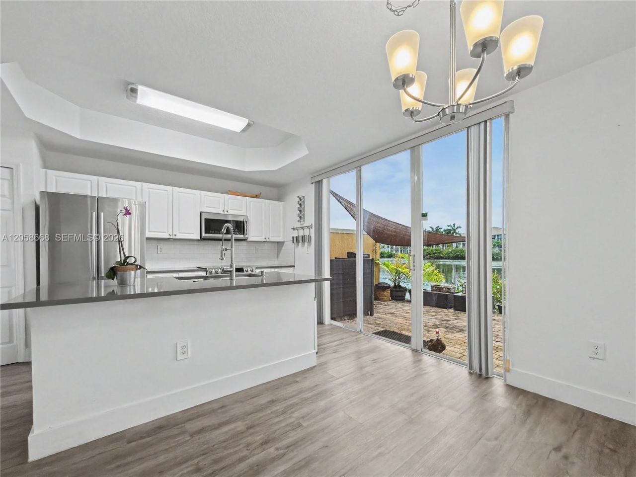 10573 SW 6th St, Unit 1206, Pembroke Pines, FL 33025 Photo
