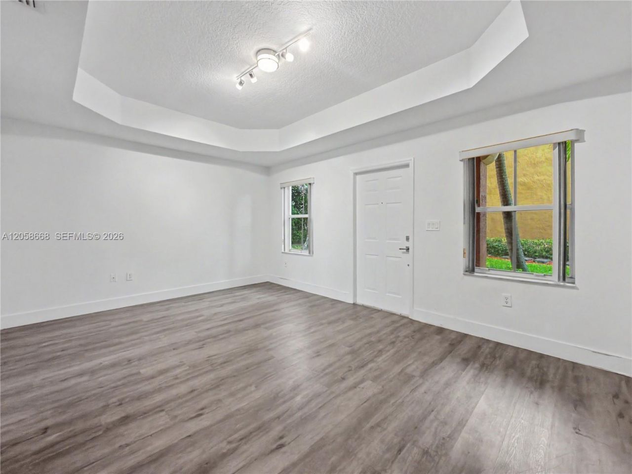 10573 SW 6th St, Unit 1206, Pembroke Pines, FL 33025 Photo