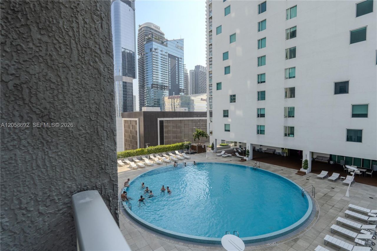 500 Brickell Ave, Unit 1407, Miami, FL 33131 Photo
