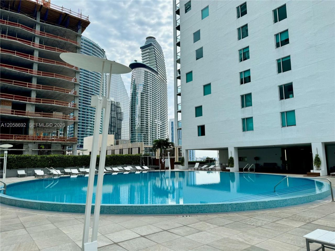 500 Brickell Ave, Unit 1407, Miami, FL 33131 Photo