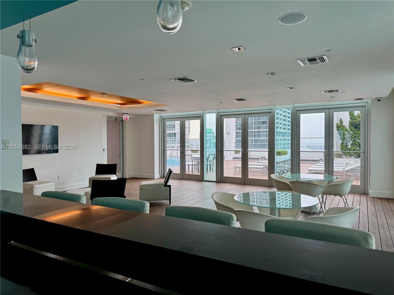 500 Brickell Ave, Unit 1407, Miami, FL 33131 Photo