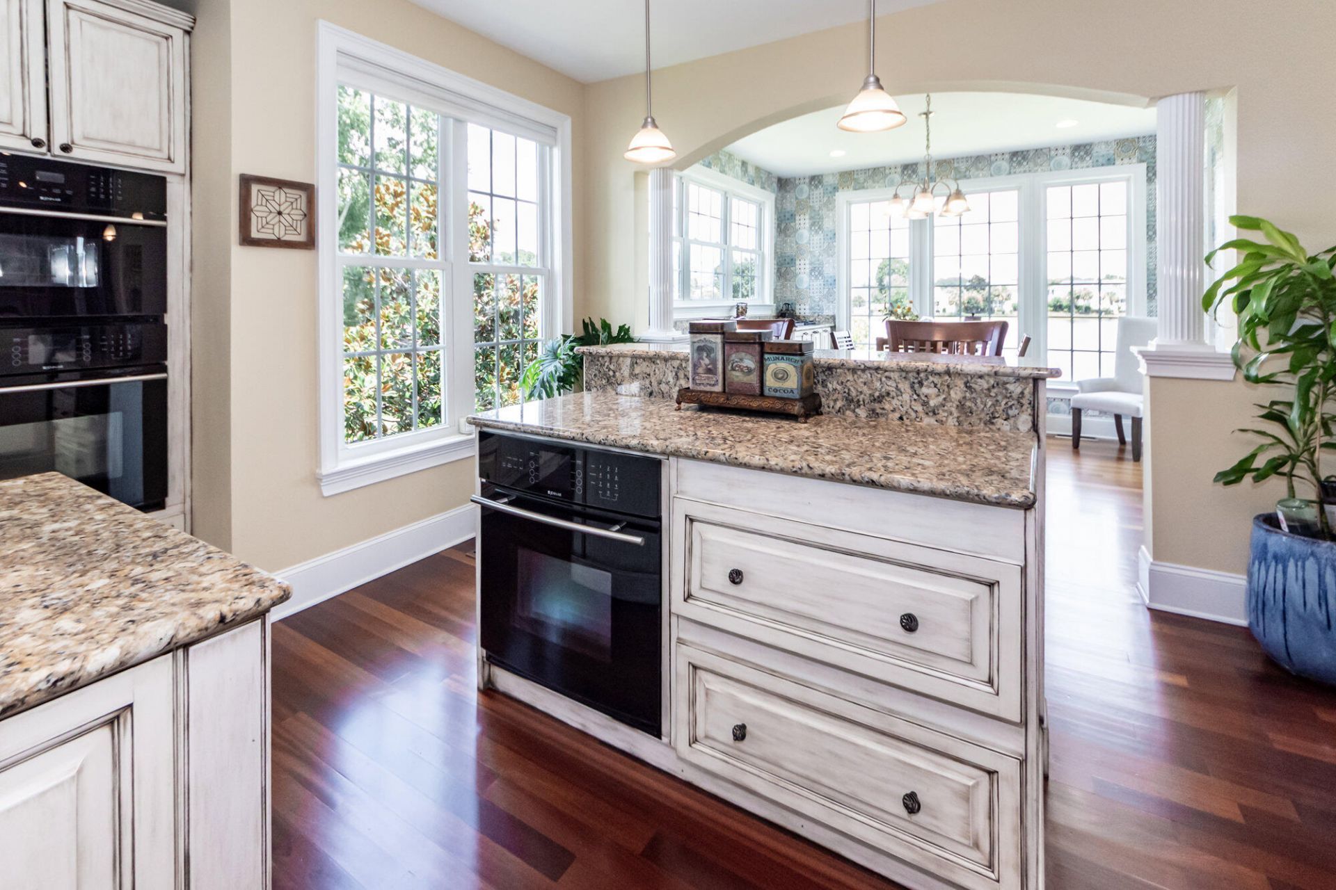 1605 Rivertowne Country Club Drive Photo 10