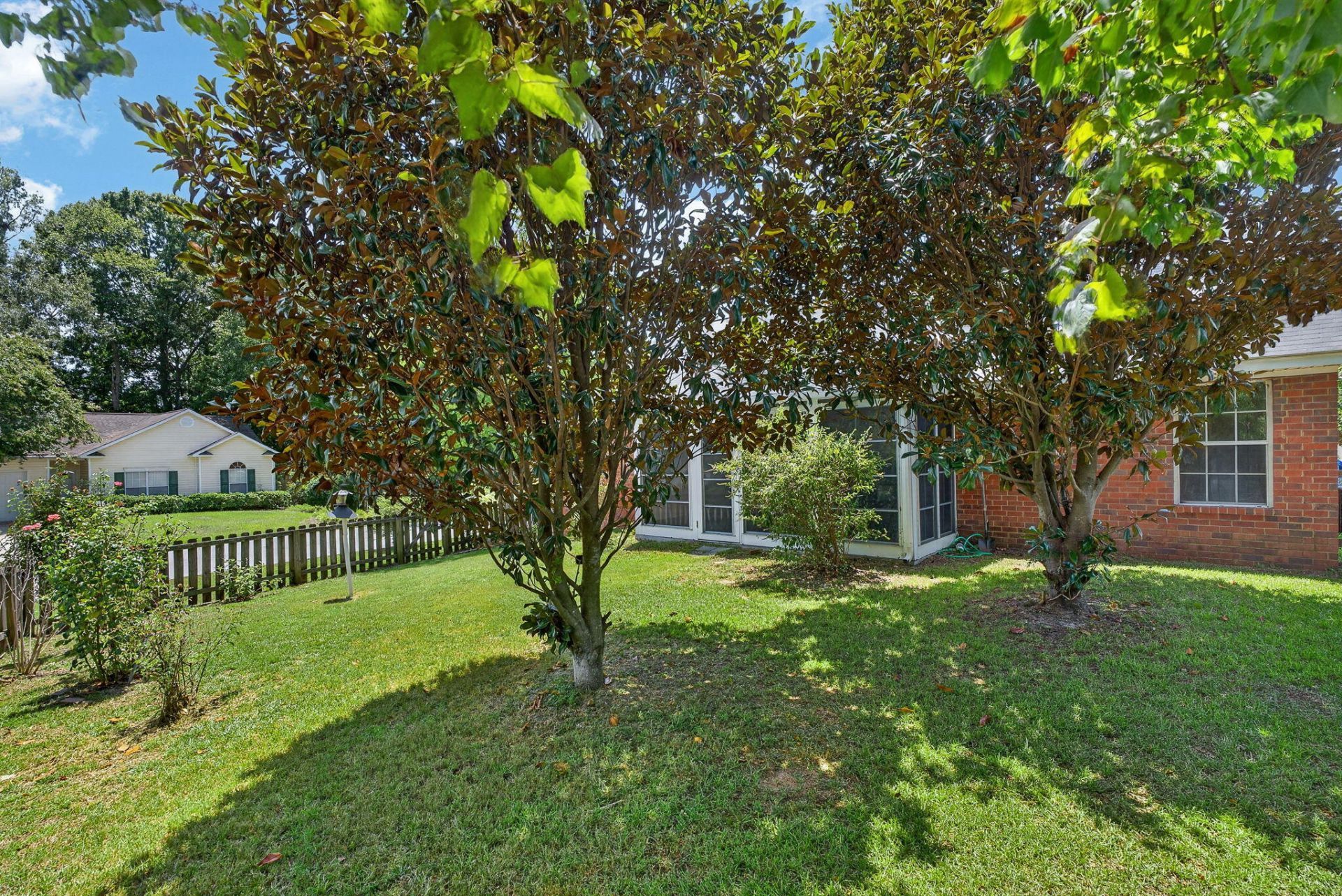 8544 Brookforest Drive Photo 28