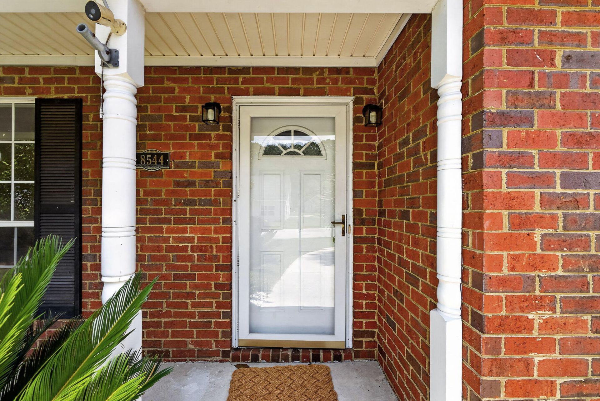 8544 Brookforest Drive Photo 8