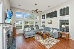 1657 Pin Oak Cut photo 4