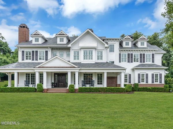 586 Ridge Road, Fair Haven, NJ 07704