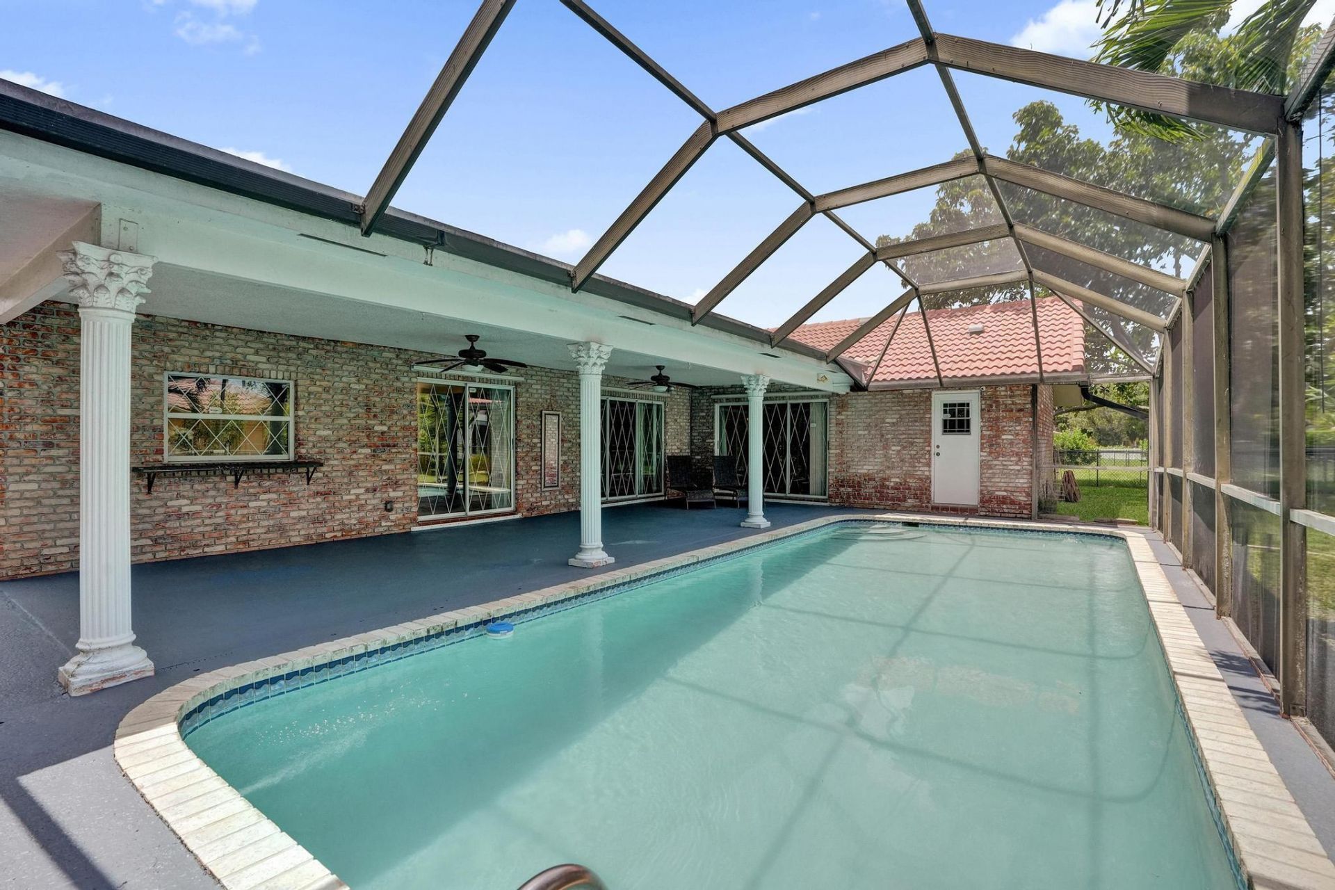 3145 NW 116th Avenue, Coral Springs, FL 33065 Photo