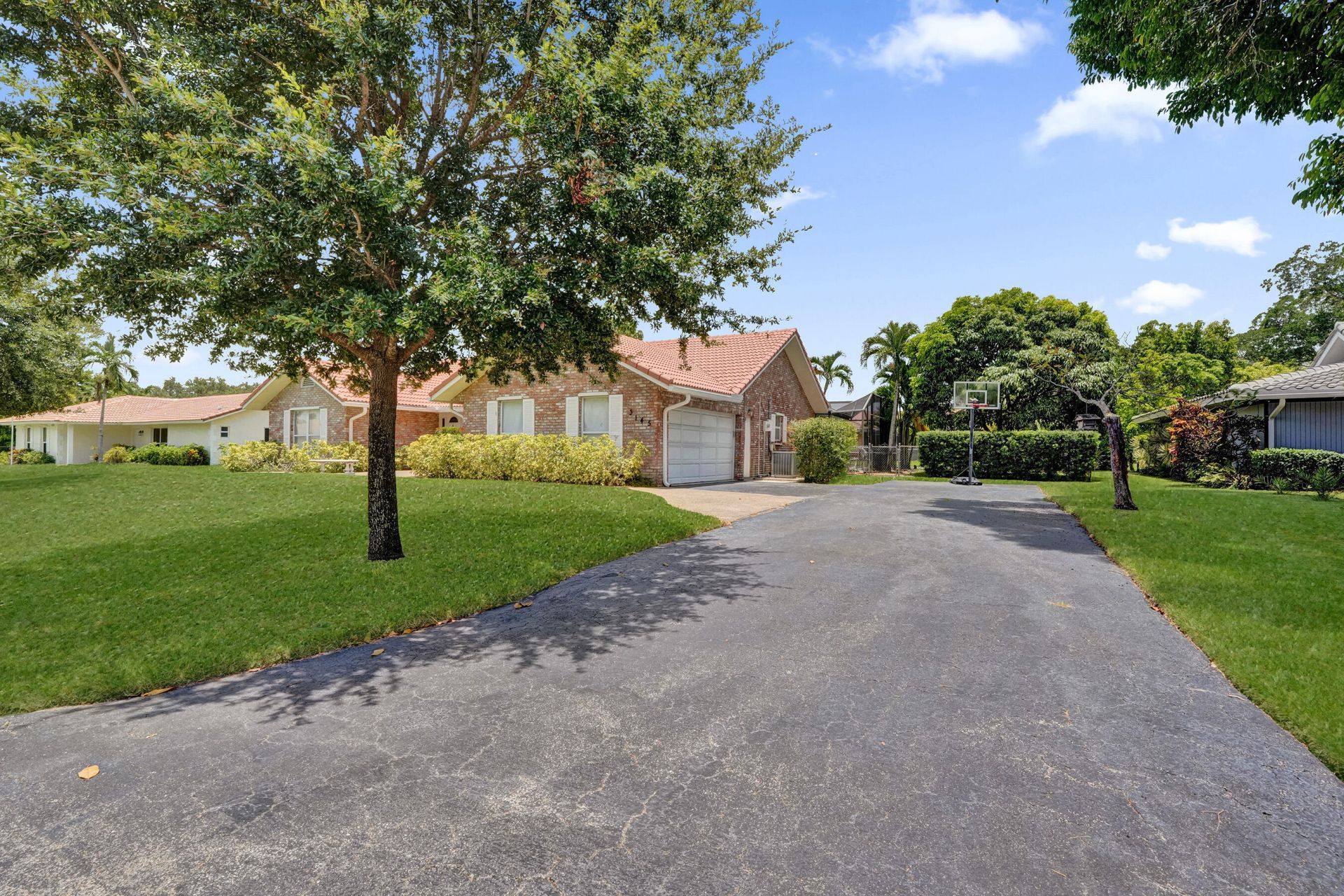 3145 NW 116th Avenue, Coral Springs, FL 33065 Photo