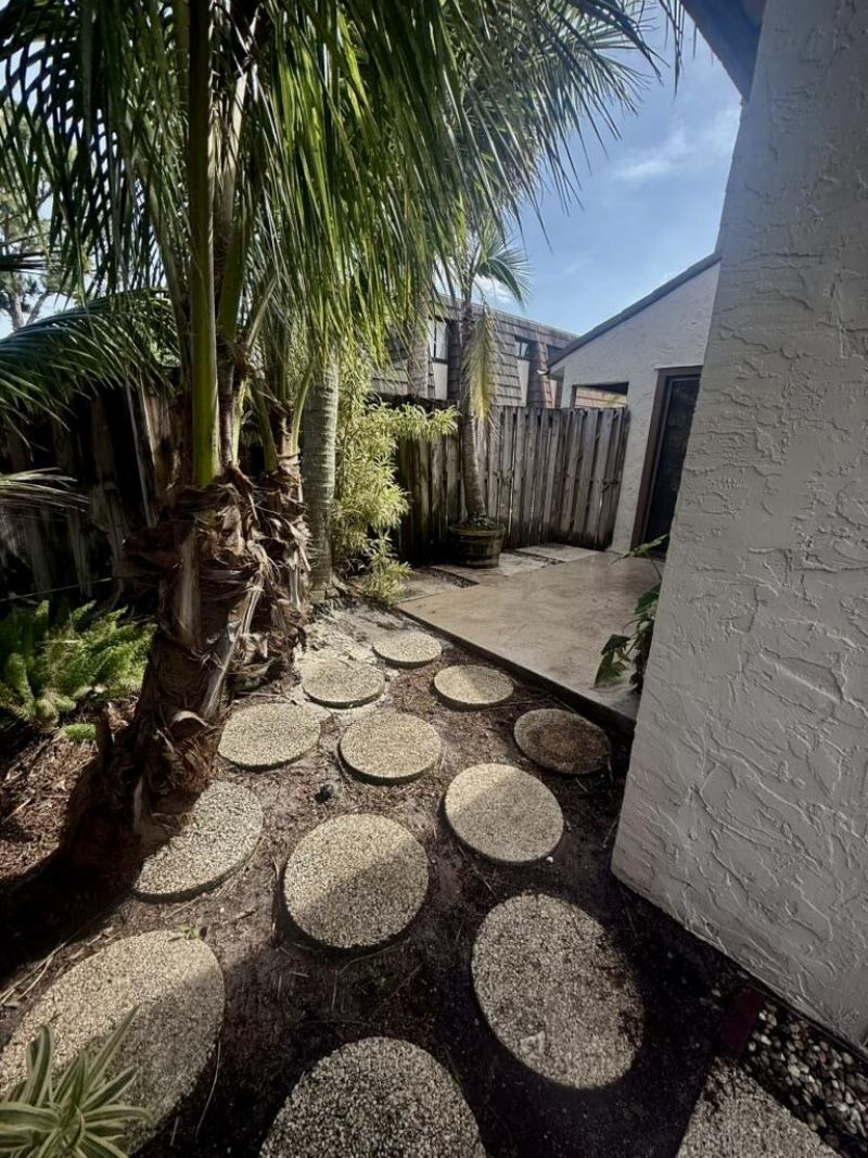 4232 Palm Bay, Unit D, West Palm Beach, FL 33406 Photo