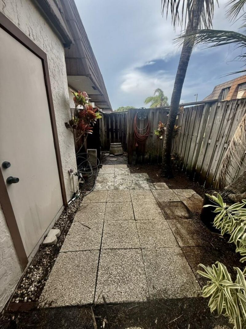 4232 Palm Bay, Unit D, West Palm Beach, FL 33406 Photo