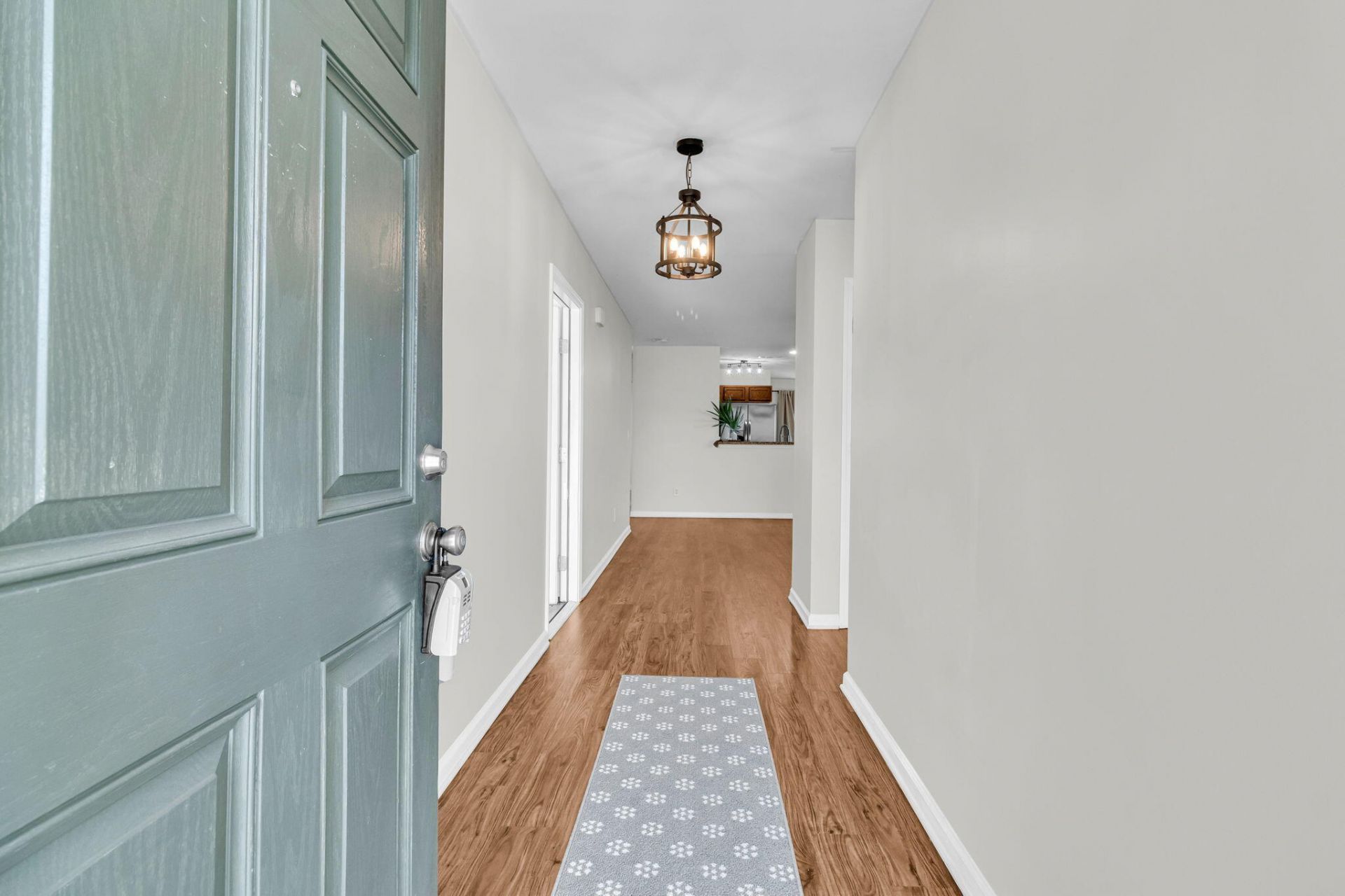 104 Tyger Street Photo 4