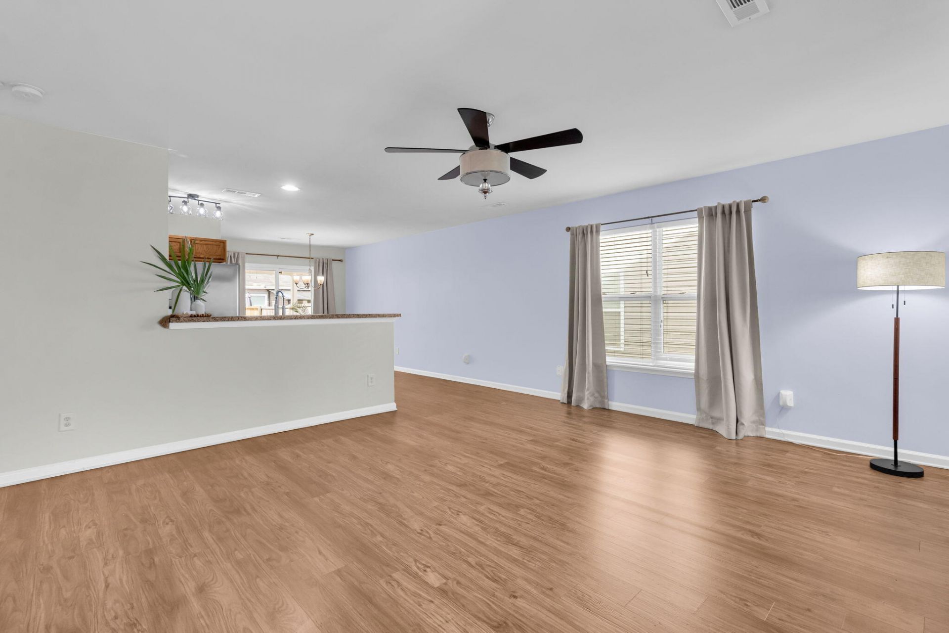 104 Tyger Street Photo 5